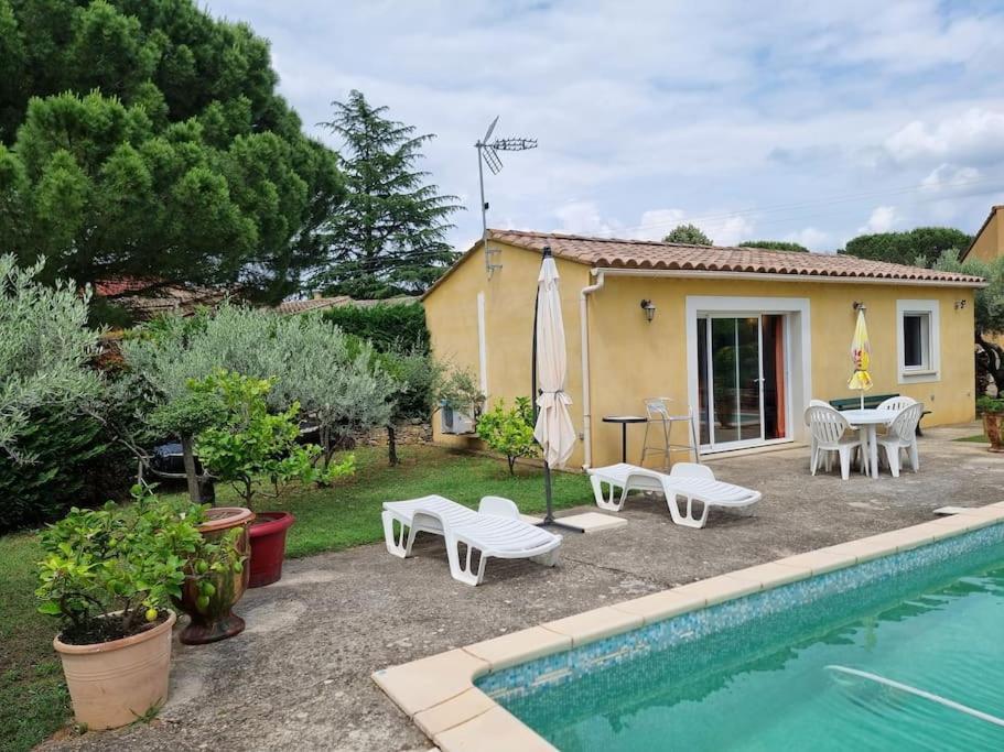 Gite Avec Piscine Au Coeur De La Vallee De La Ceze Saint-Laurent-de-Carnols 外观 照片