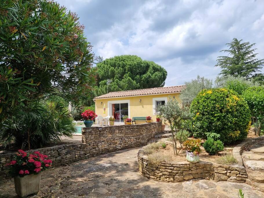 Gite Avec Piscine Au Coeur De La Vallee De La Ceze Saint-Laurent-de-Carnols 外观 照片